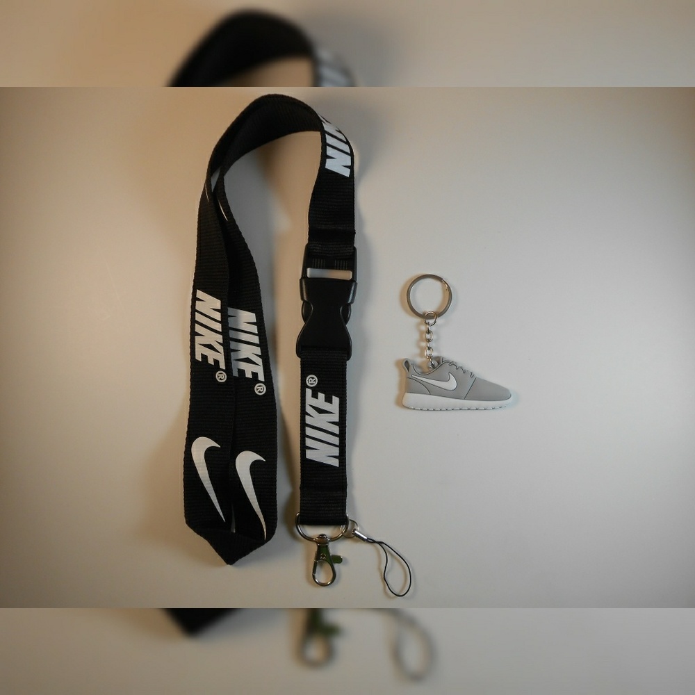Nike lanyard with Nike keychain. Brand new!